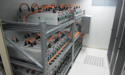 <b>深循環(huán)UPS蓄電池的特點(diǎn),蓄電池使用壽命</b>