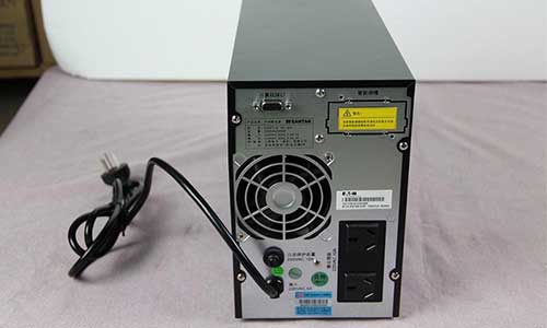 <b>UPS電源廠家?guī)阏J識UPS不間斷電源設(shè)備知識</b>