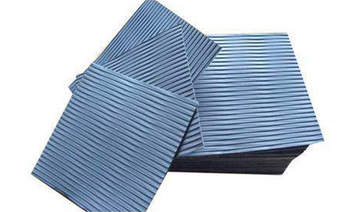 <b>UPS電源蓄電池的性能優(yōu)勢(shì),隔板在UPS蓄電池中的作用</b>