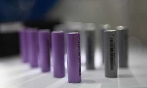 <b>鋰電池標(biāo)稱(chēng)電壓是多少?新能源車(chē)鋰電池電壓多少合適</b>