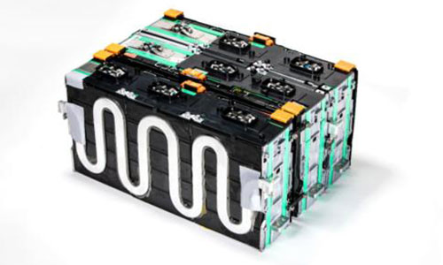 <b>特斯拉與比亞迪鋰電池廠(chǎng)家將會(huì)＂兵戎相見(jiàn)＂嗎?</b>