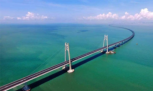 <b>UPS鋰電池應(yīng)急電源系統(tǒng)確保港珠澳大橋安全通行</b>