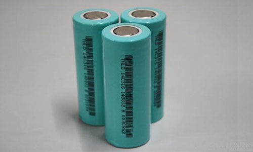 <b>物流車電池市場格局由三元鋰電池轉向鐵鋰電池的原因</b>